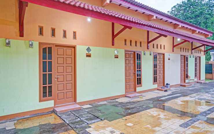 Чиребон: Oyo 90648 Kusnan Guest House Syariah