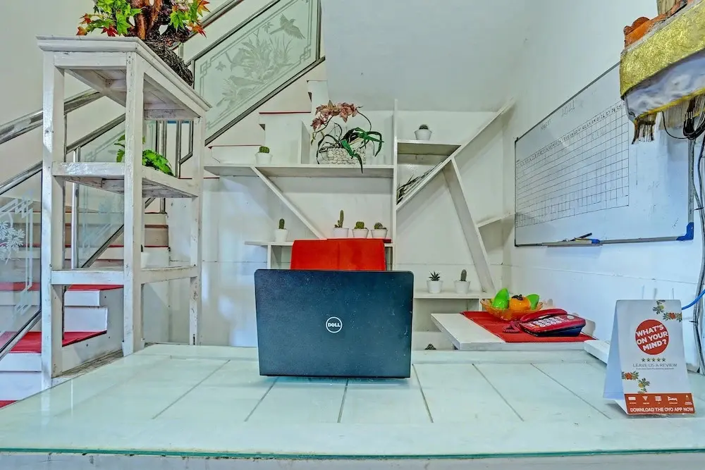 Денпасар: OYO 91204 Napura Homestay