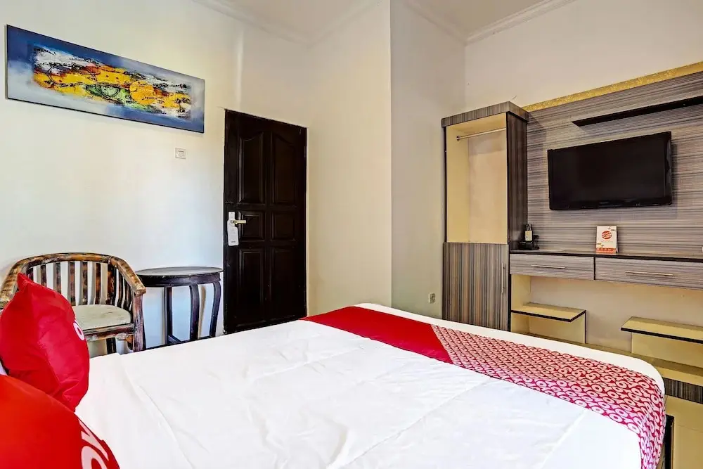 Денпасар: OYO 91204 Napura Homestay