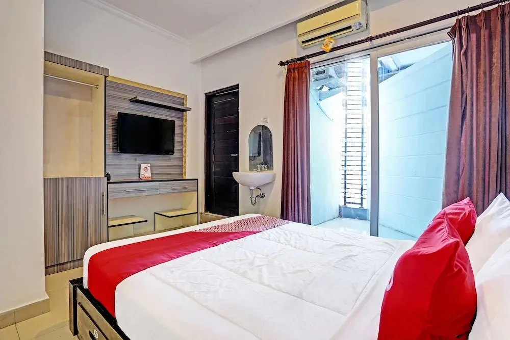 Денпасар: OYO 91204 Napura Homestay