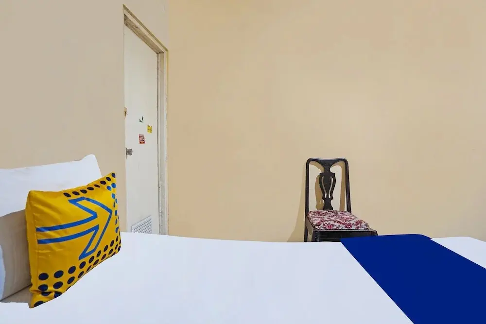 Сурабая: Spot On 91695 Hotel Benteng Portugis