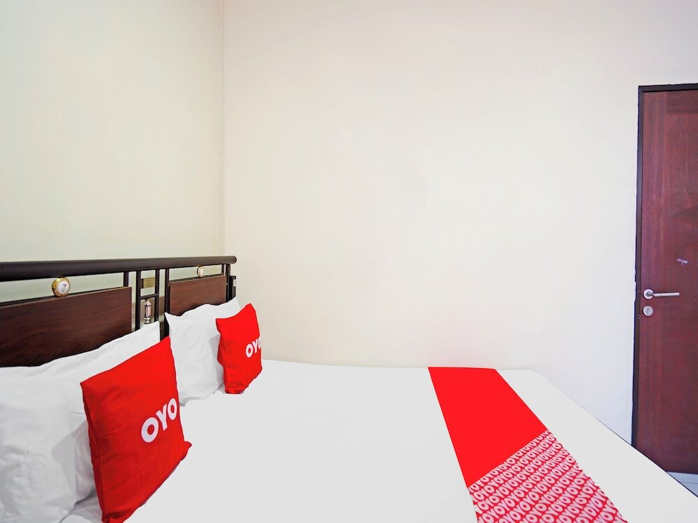 Сурабая: OYO 91415 De Wijaya Hotel