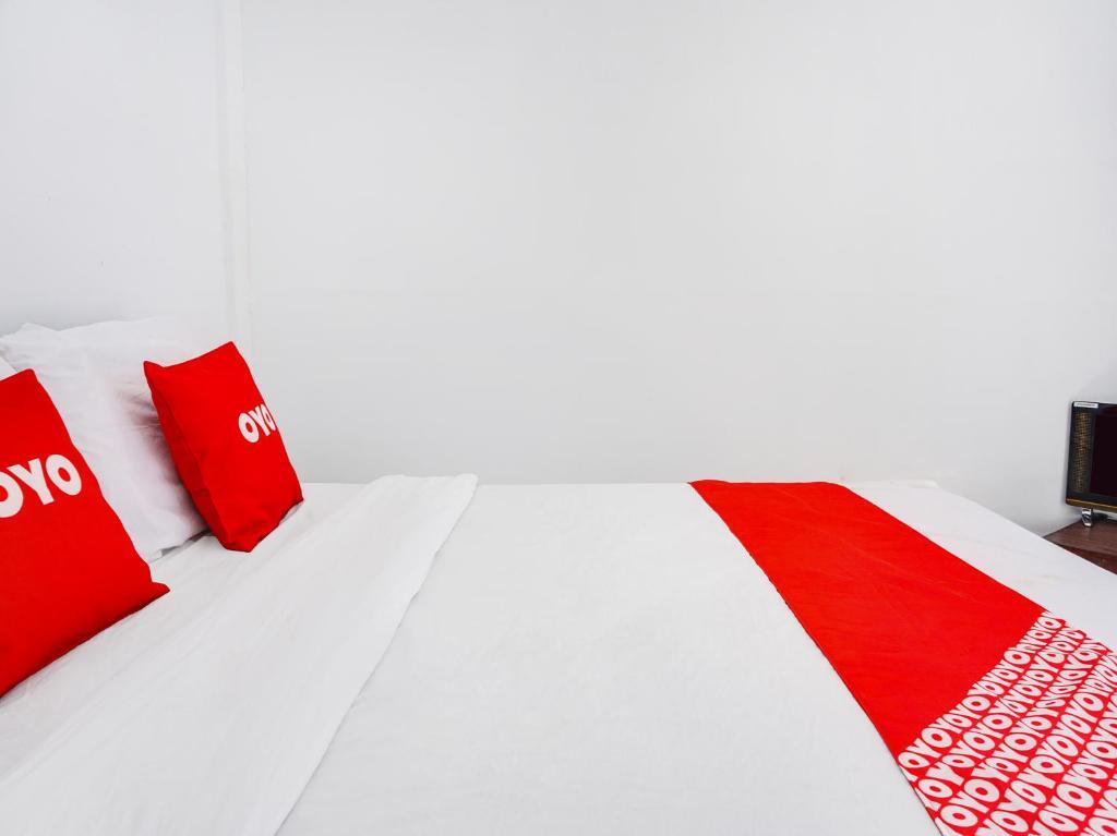Сидоарджо: Oyo 91544 Homestay Biru Blukid