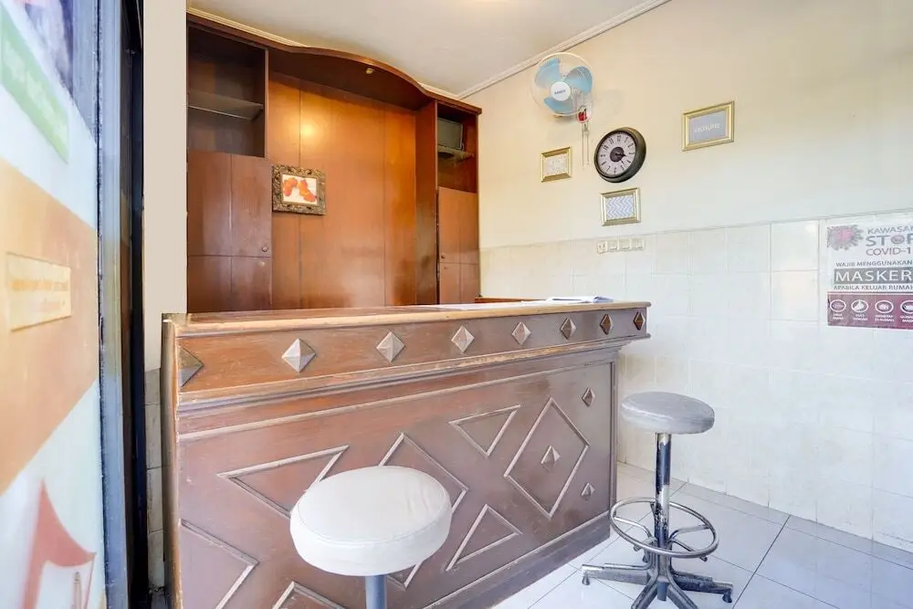 Сурабая: OYO Life 91511 Ampel Residence Syariah