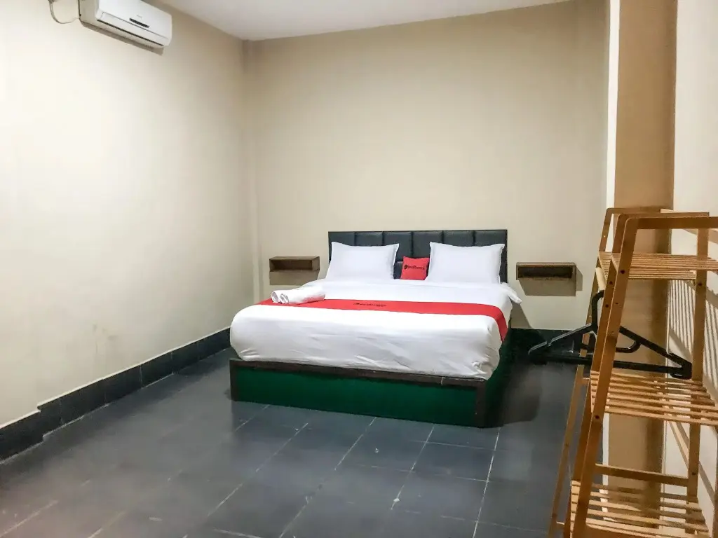 Джаяпура: RedDoorz @ Jalan Gelanggang Remaja Waena Jayapura