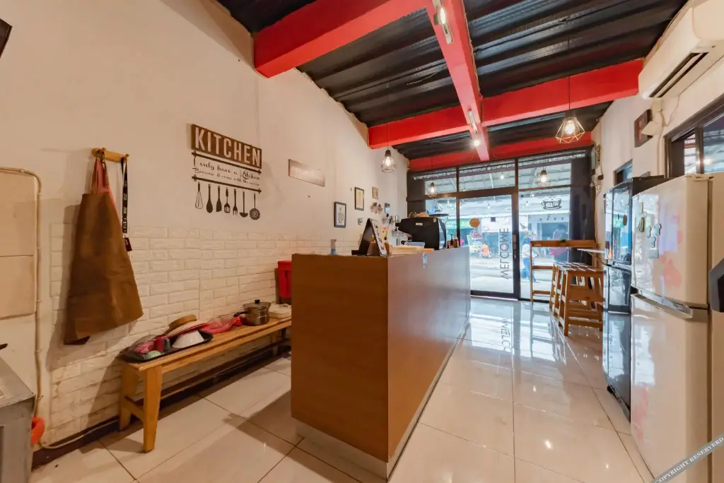 Караванг: RedDoorz near UNSIKA University Karawang