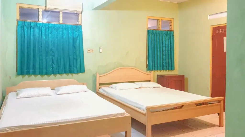 Клатен: Hotel Jaya Kusuma Near Candi Prambanan