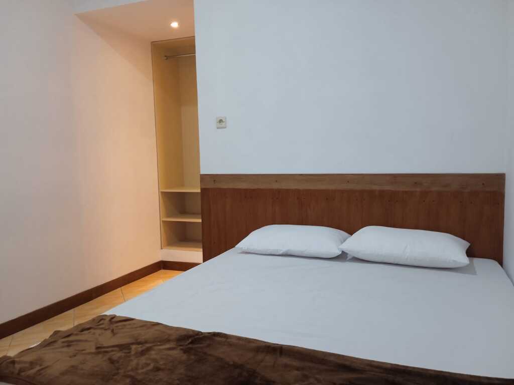 Пурвокерто: Gorland Hostel Purwokerto RedPartner