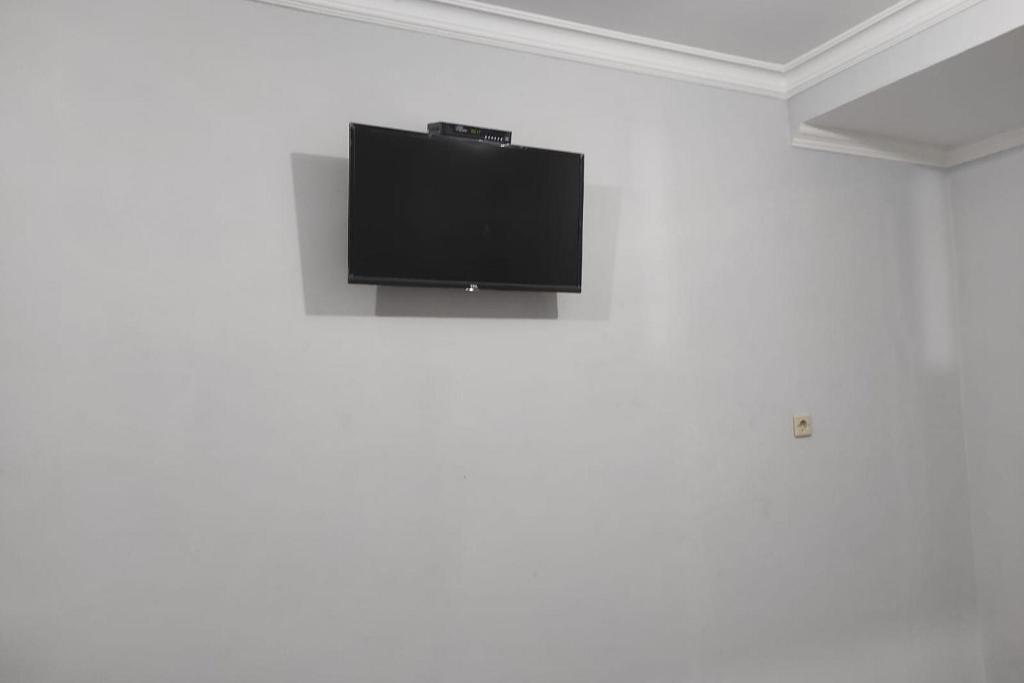 Пурвокерто: RedDoorz Syariah near Alun Alun Purwokerto 2