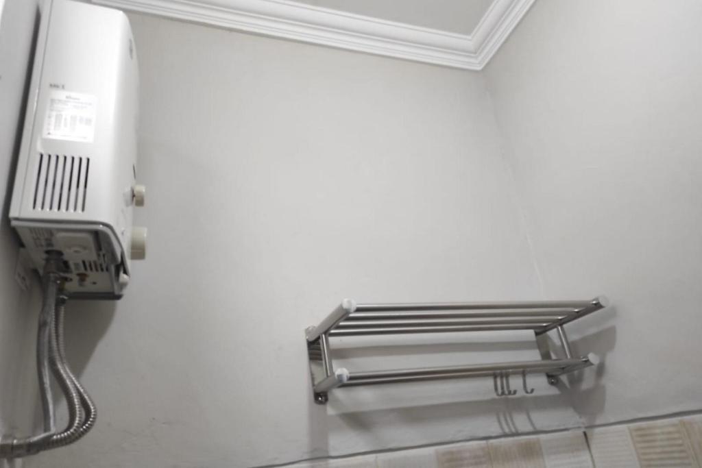 Пурвокерто: RedDoorz Syariah near Alun Alun Purwokerto 2