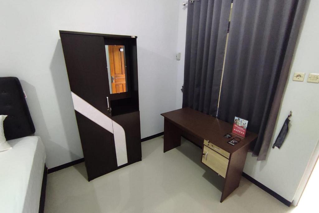 Пурвокерто: RedDoorz Syariah near Alun Alun Purwokerto 2