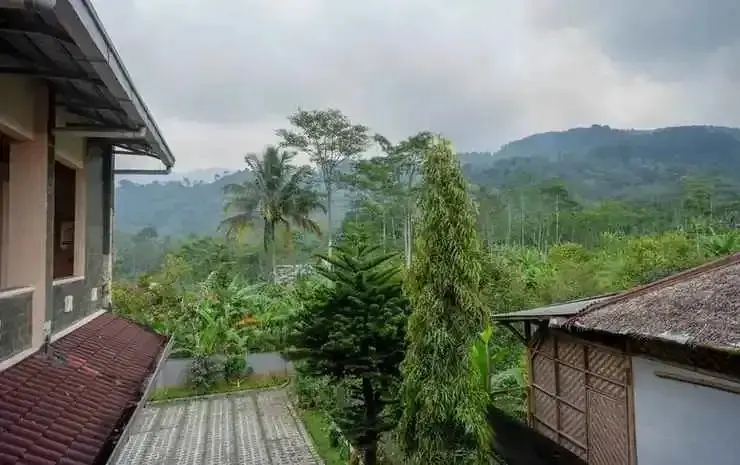 Батураден: RedDoorz near Lokawisata Baturaden