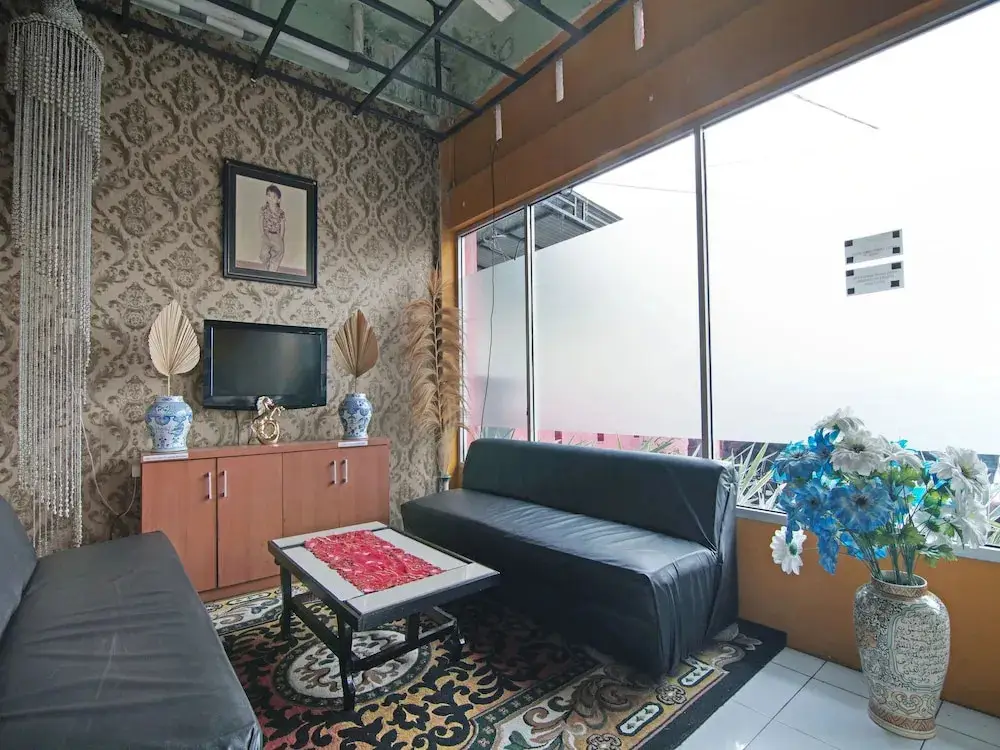 Пеканбару: SPOT ON 91761 Ramah Tamah Homestay Syariah