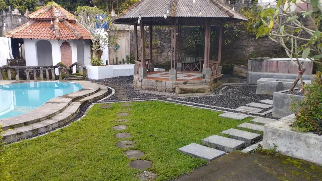Сизаруа: Villa bhifa 4 kamar
