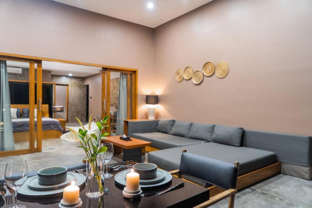 Luxury Honeymoon nest 1BR Villa with Jacuzzi — фото 1