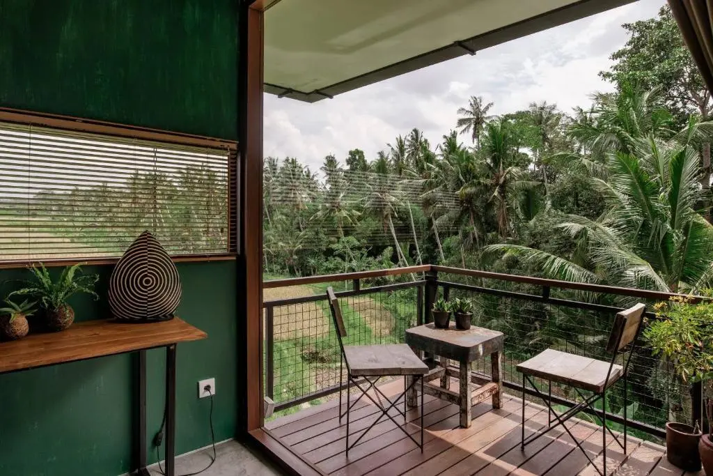 Убуд: Haigha House - 3 Bedrooms Tropical Modernism (Rice Field/Jungle View)