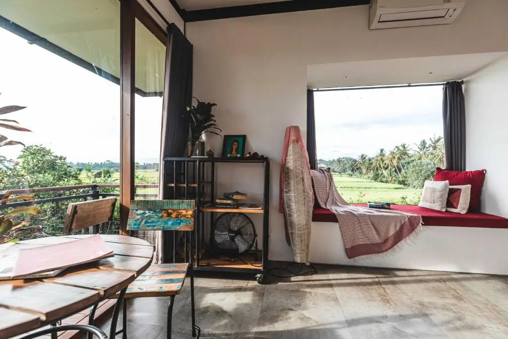 Убуд: Haigha House - 3 Bedrooms Tropical Modernism (Rice Field/Jungle View)