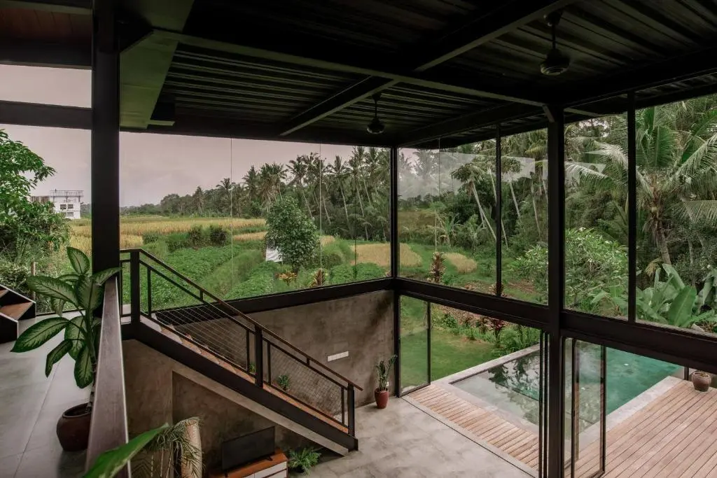 Убуд: Haigha House - 3 Bedrooms Tropical Modernism (Rice Field/Jungle View)