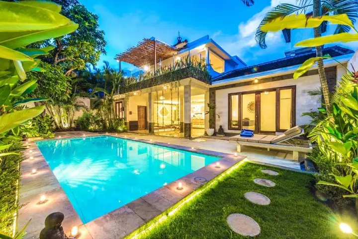 Кута: Villa Florence - 3BDR Luxury Villa, Private Pool, Walk to the Beach