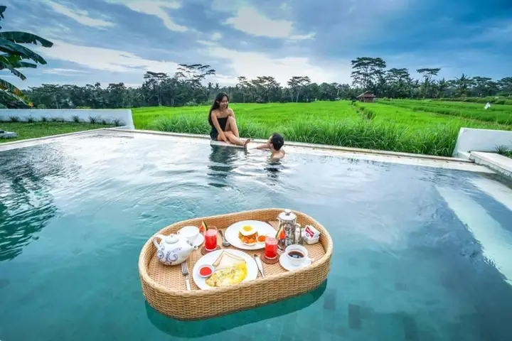 Убуд: 2 BR Villa with open view of rice paddies & sunset