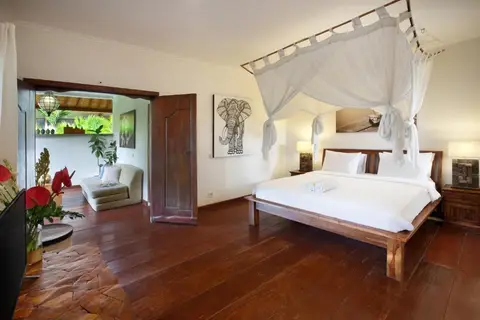 BIG Private 7 BED, 7 BATH, Goldflower Villa with 2x Pool, 2x lounge, Best location — фото 1