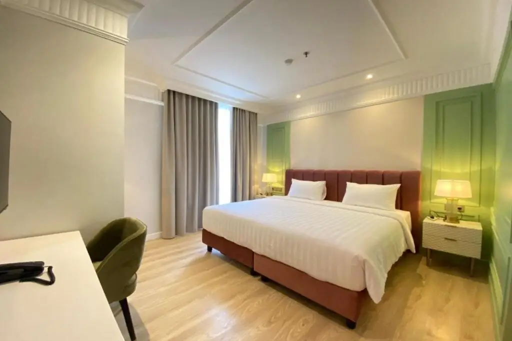 Джакарта: Maia Hotel