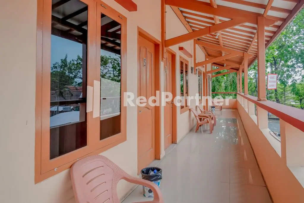 Чиребон: Krucuk Guest House Syariah RedPartner