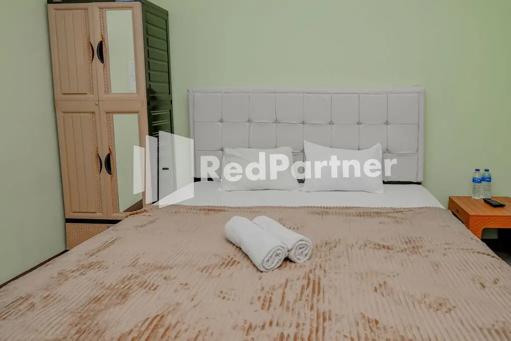 Чиребон: Krucuk Guest House Syariah RedPartner