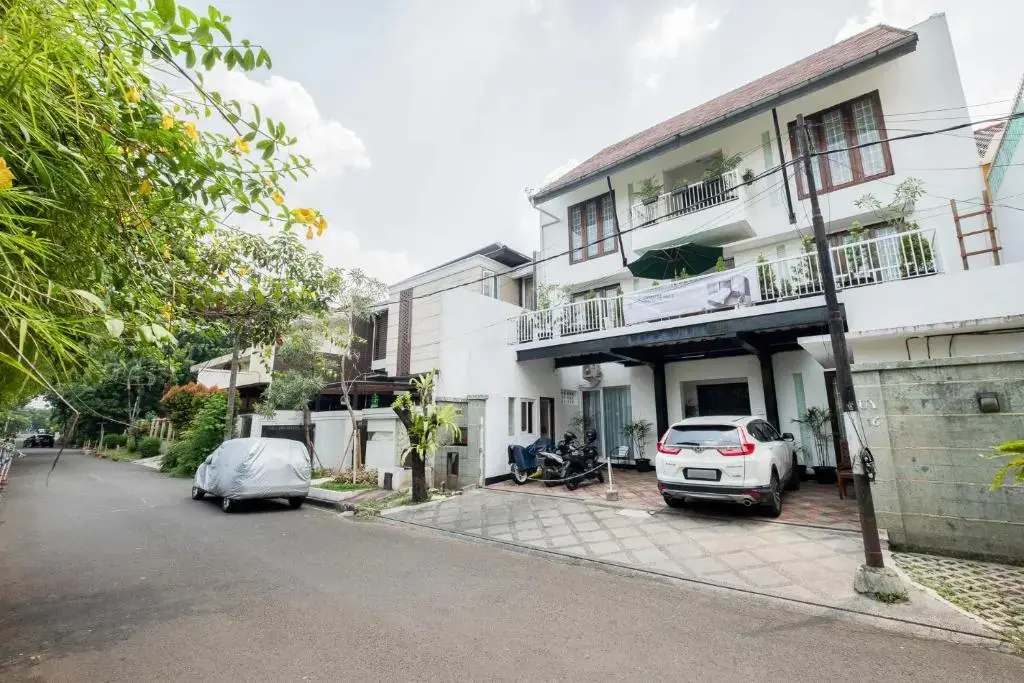 Джакарта: Singgahsini Casa D Elok Near Pim 1 (Adults Only)