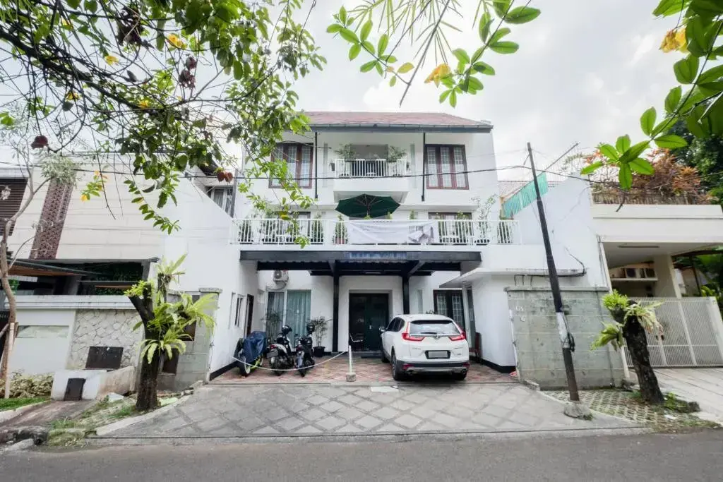 Джакарта: Singgahsini Casa D Elok Near Pim 1 (Adults Only)