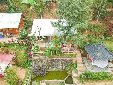 Buda's Homestay Lemukih — фото 1