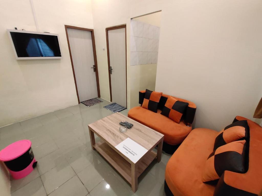 Чиребон: De Hanami Homestay