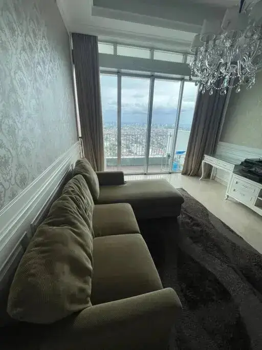 Джакарта: City Penthouse with Jakarta Skyline