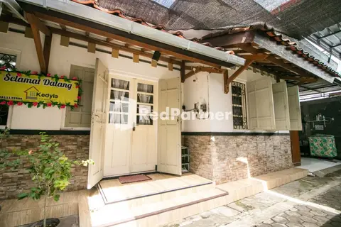 Kedyla Homestay Syariah Patangpuluhan Malioboro Area Yogyakarta RedPartner — фото 1