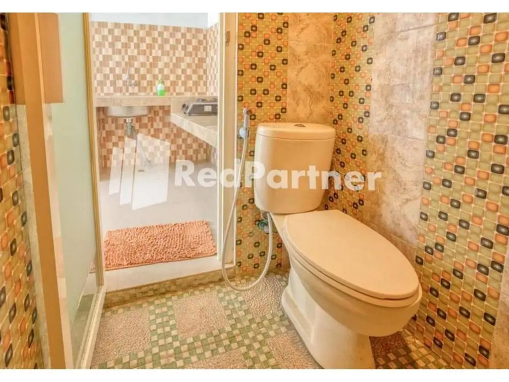 Бату: Griya Rahayu Guesthouse Redpartner Near Jatim Park 2 Batu