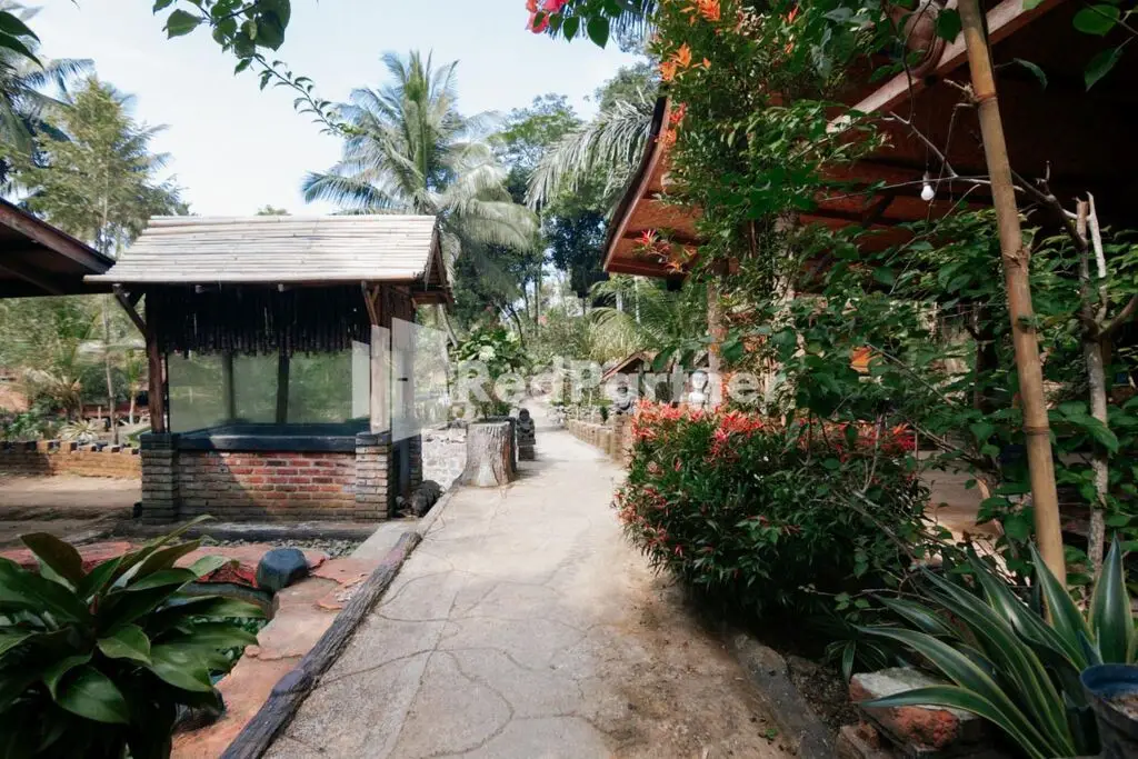 Чианджур: De Longkewang Homestay Cianjur RedPartner