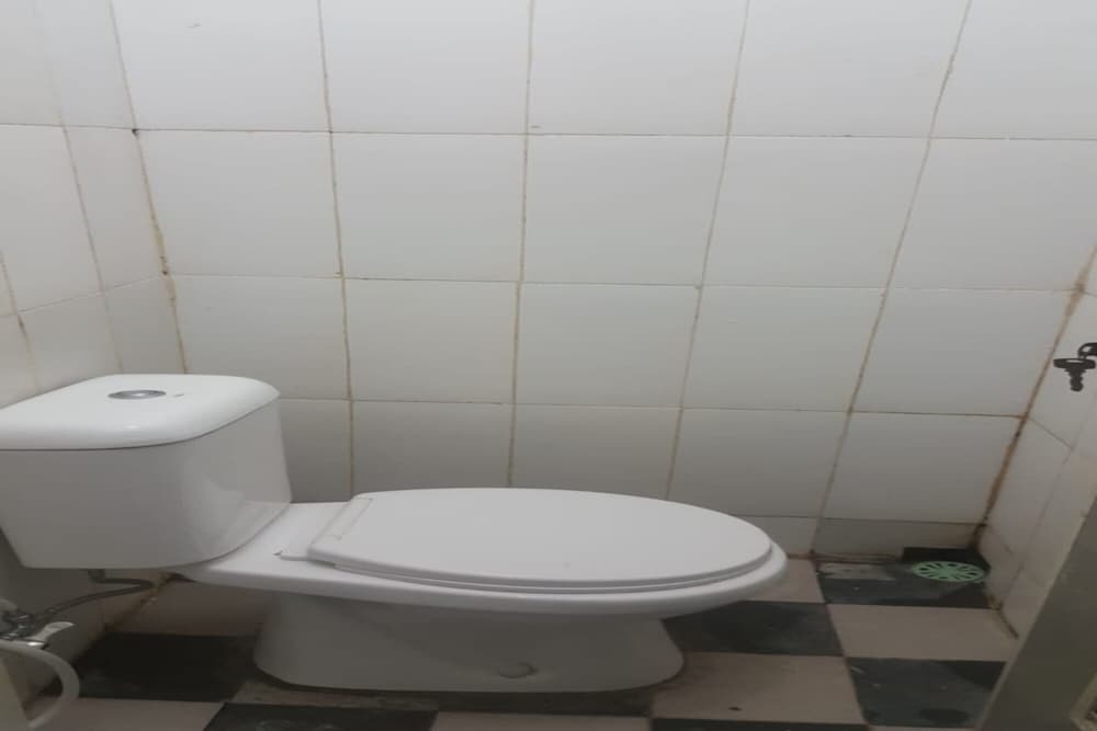 Сурабая: OYO 3276 Charisma Homestay