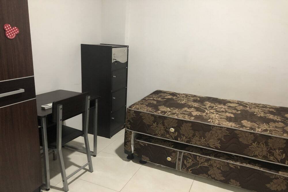 Сурабая: OYO 3276 Charisma Homestay