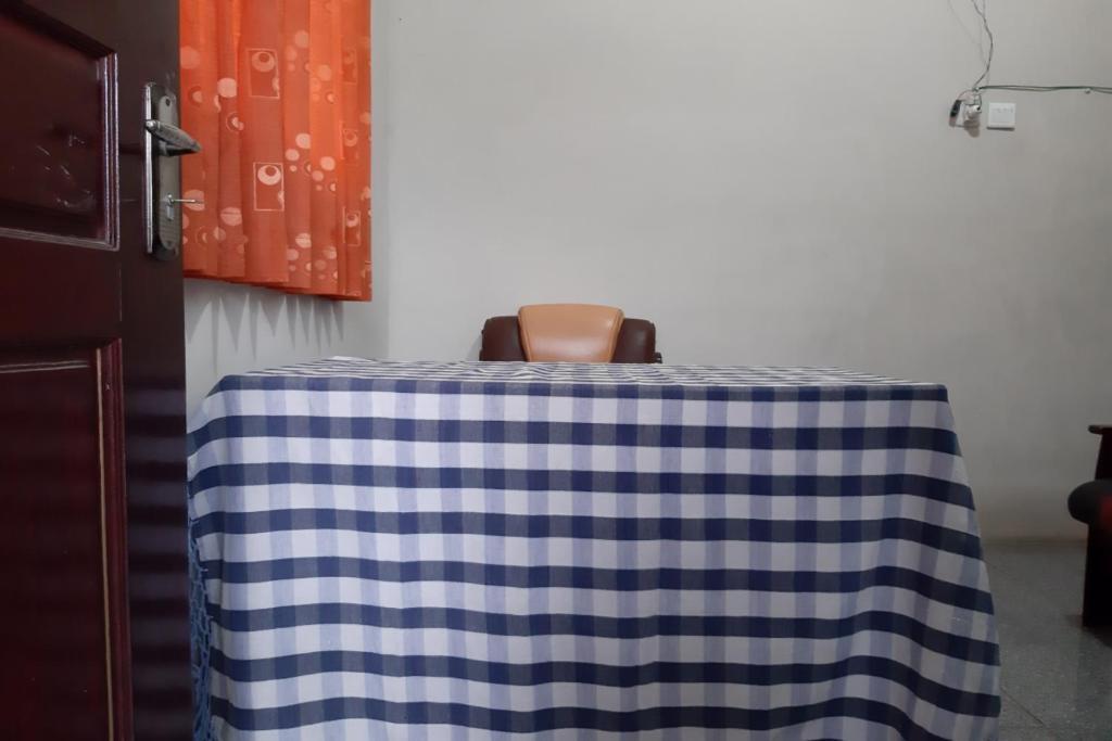 Сурабая: Charisma Homestay