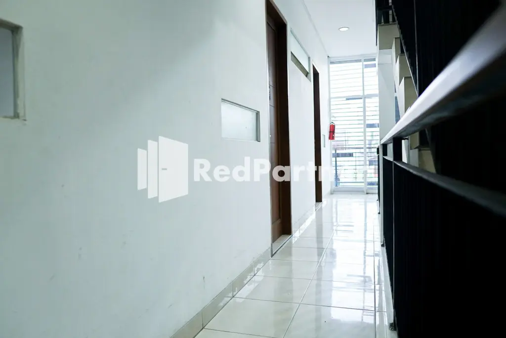 Южный Тангеранг: Bsd Victory Homestay Redpartner