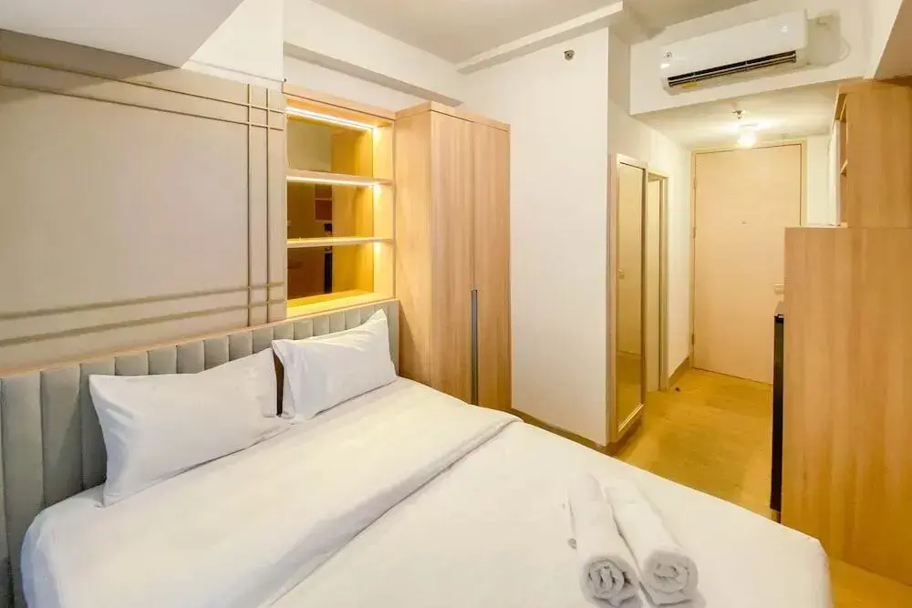 Южный Тангеранг: Comfort Living Studio Tokyo Riverside PIK 2 Apartment