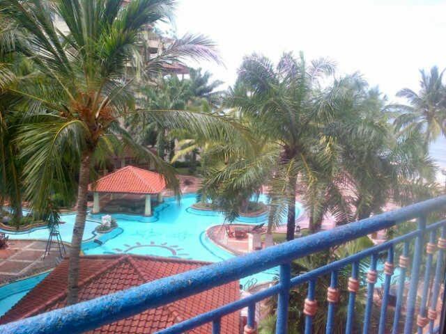 Аньер: New Renovated 2 Rooms Luxury Suites Anyer