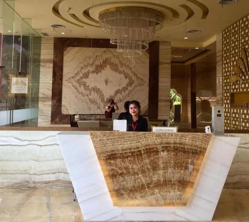 Джакарта: Lucky Tower Residence 2br Top Floor Condo