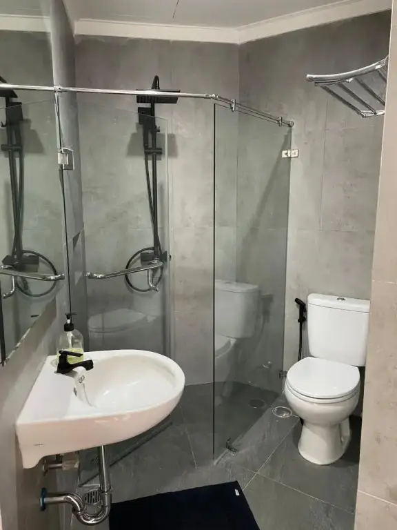 Джакарта: Cozy 2br Apt Right Next To Central Park Mall