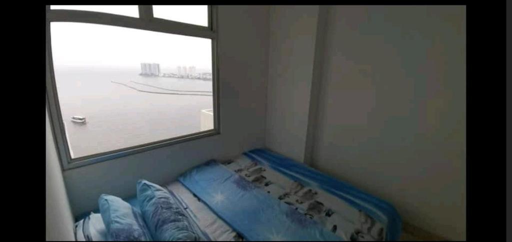 Джакарта: Beautiful Sea view 2BR Strong WiFi Connected to the mall (32)