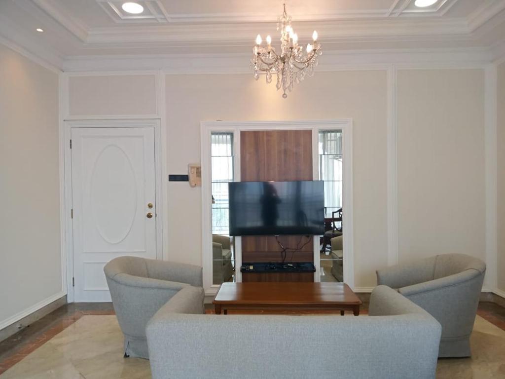 Джакарта: Apartemen Menteng