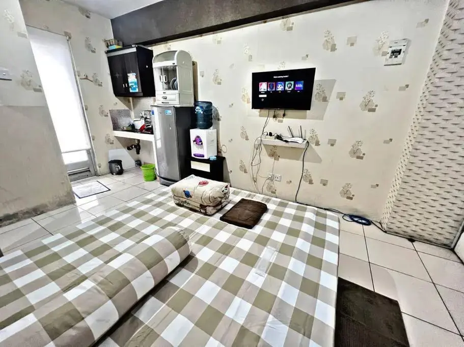 Джакарта: Comfy Studio with Smart Tv&Fast Wifi @Baywalk Mall (Adults Only)