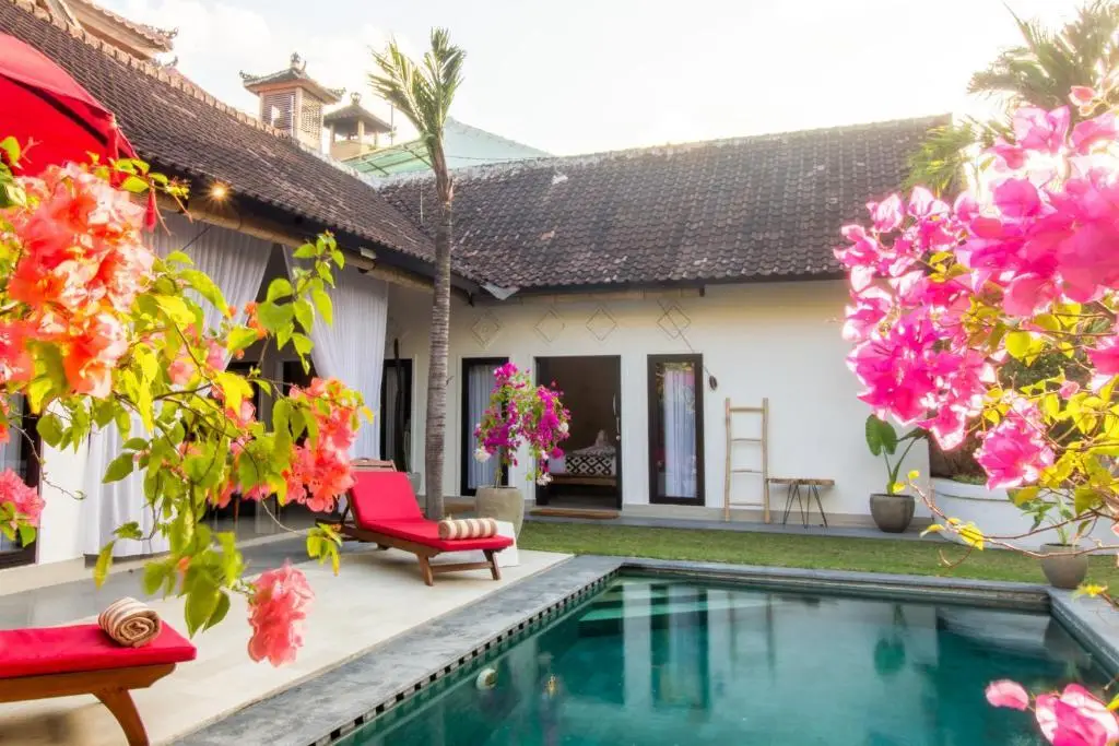 Кута: CASTELU 3BR peacefully villa near Mertanadi