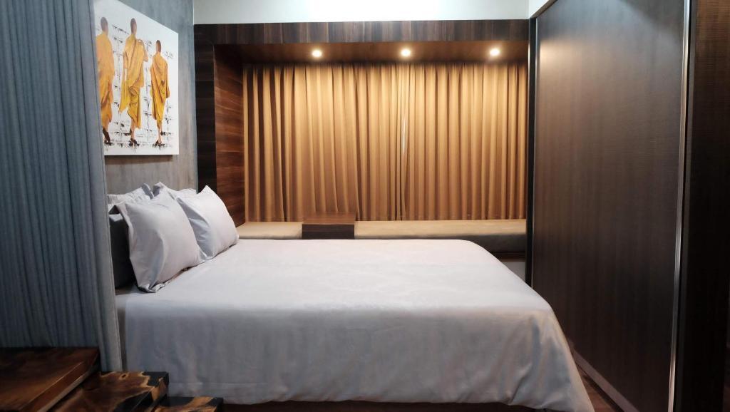 Депок: Lavenderbnb Room 2 at Uttara the Icon Apartment