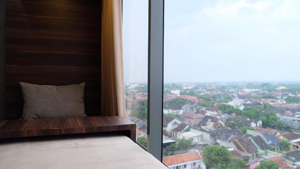 Депок: Lavenderbnb Room 2 at Uttara the Icon Apartment